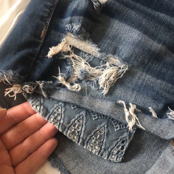 Shorts - Picture 2 of 3